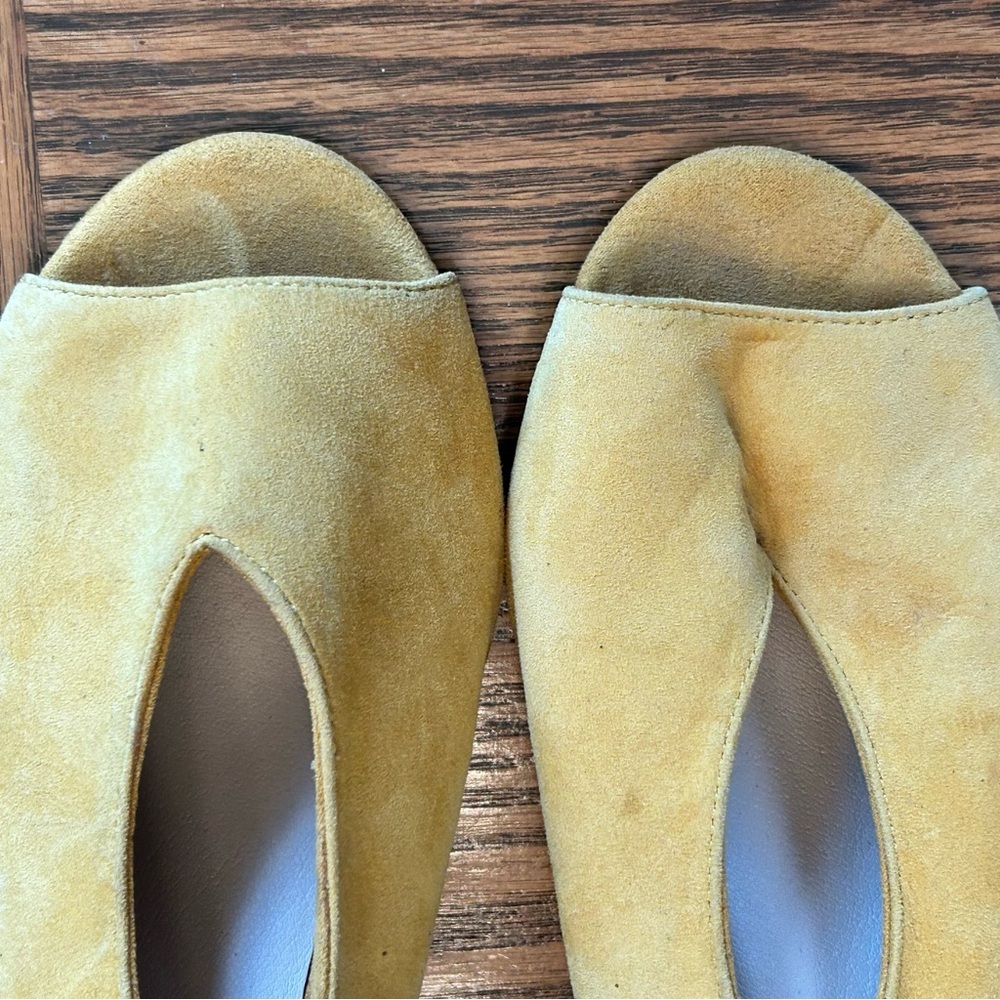 Seychelles Mustard Suede Women's Chunky Heel Peep-Toe Strap Sandals Size 8.5 - Picture 2 of 8